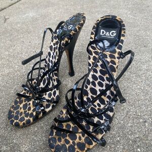 Vintage Dolce and Gabbana Leopard Print Black Patent Leather Strappy Heel